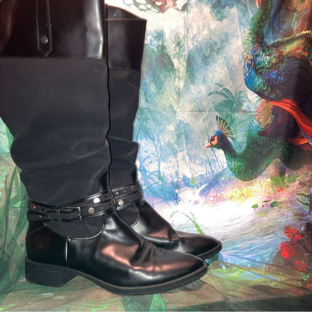 Black boots. By Sam Edelman size 11 women’s.